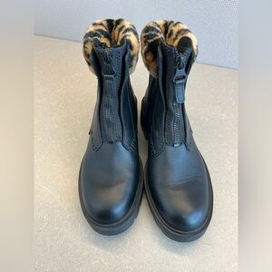 Ugg Czeriesa Panther Print Black Combat Boot—Size 7 Women’s